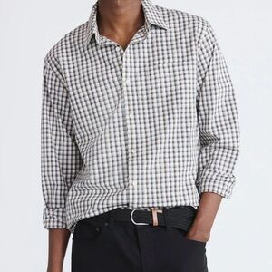Free Assembly Men's Button Front Poplin Oxford Shirt with Long Sleeves